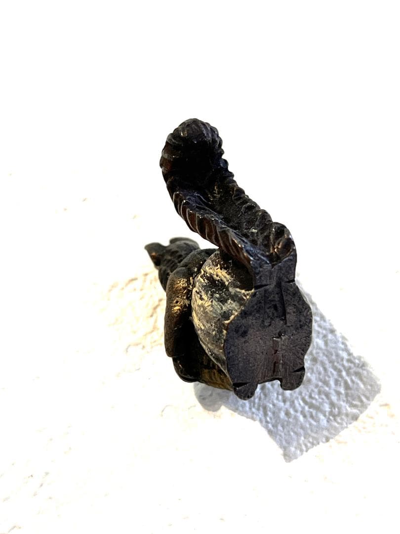 ビエナブロンズ　リスのフィギュア　ミニチュア