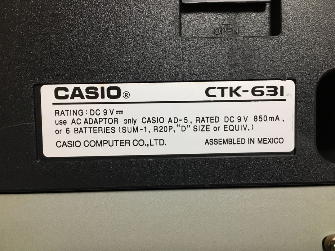 CASIOキーボード　電子ピアノCTK-631