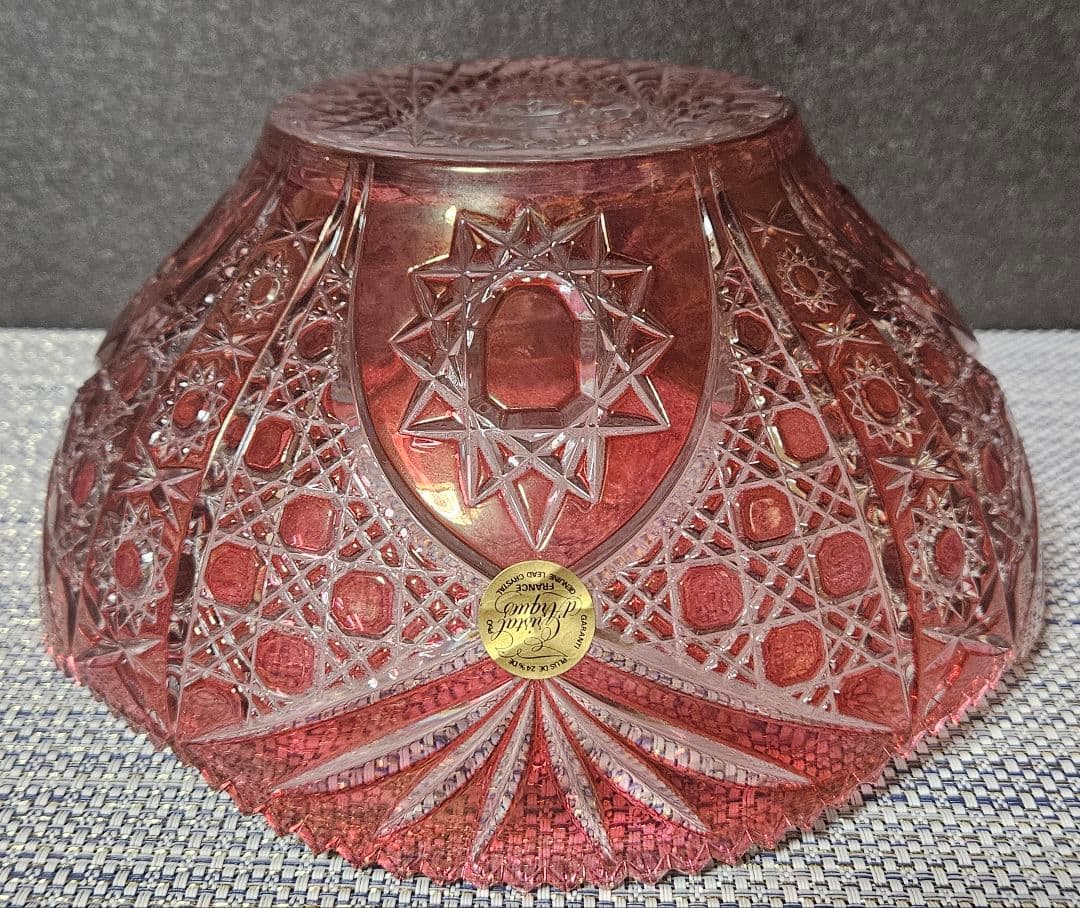 輸入品フランス製　赤被せ　クリスタル　カットガラスボール　切子ボール　オブジェ