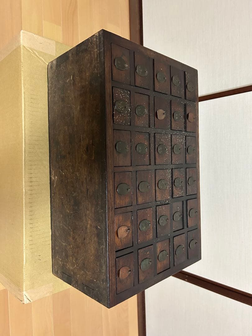 ち*み様 アンティーク　小引出し薬箪笥 昭和初期　木製小引き出し レア物