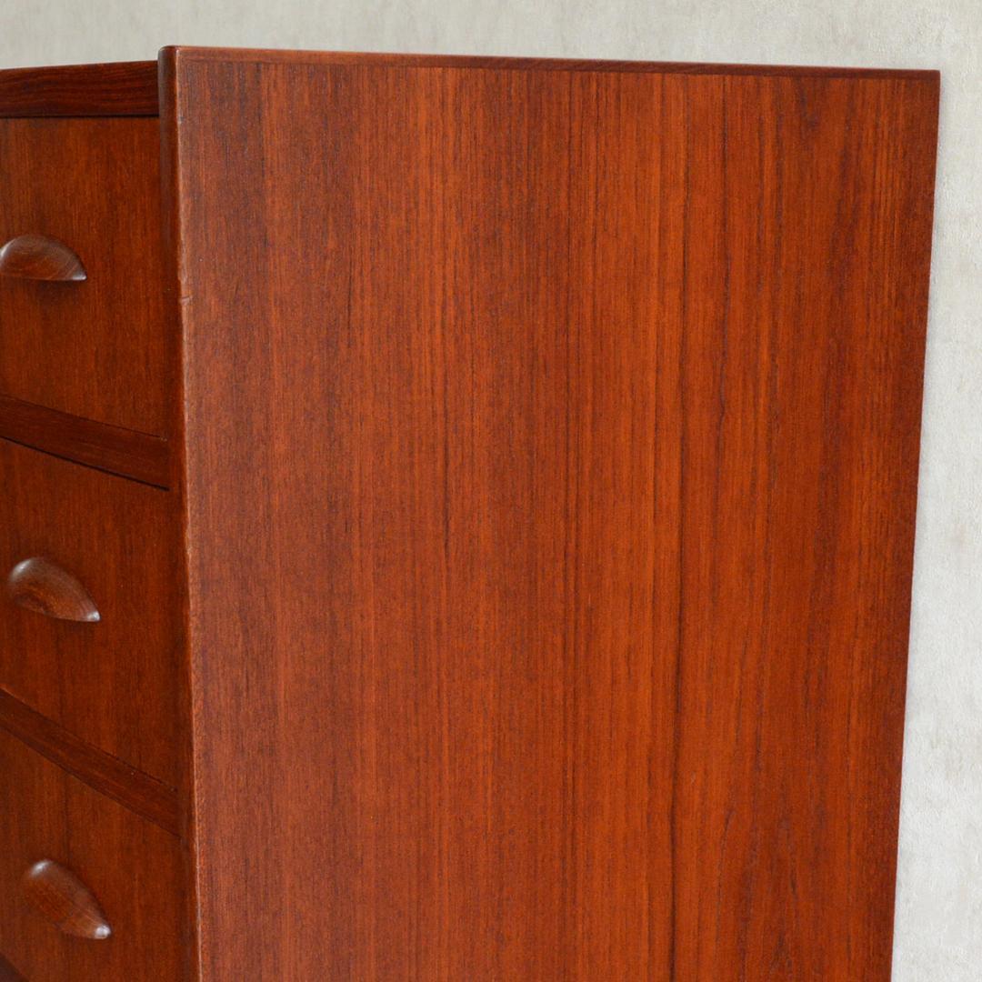 デンマーク 北欧ヴィンテージ チーク 6段 チェスト 鍵付 北欧家具 Lサイズ