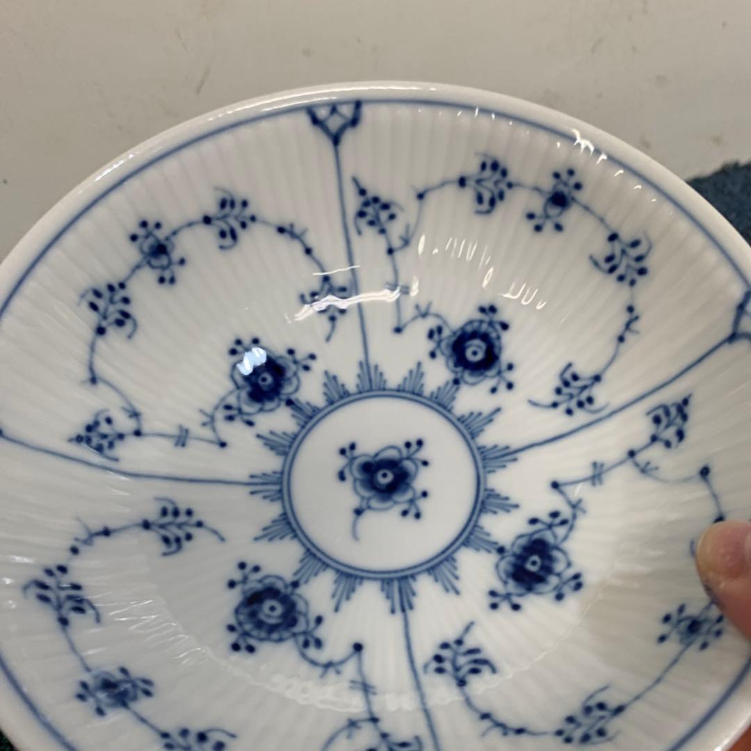 7 ロイヤルコペンハーゲン ブルーフルーテッドプレイン ボウル　15.5センチ