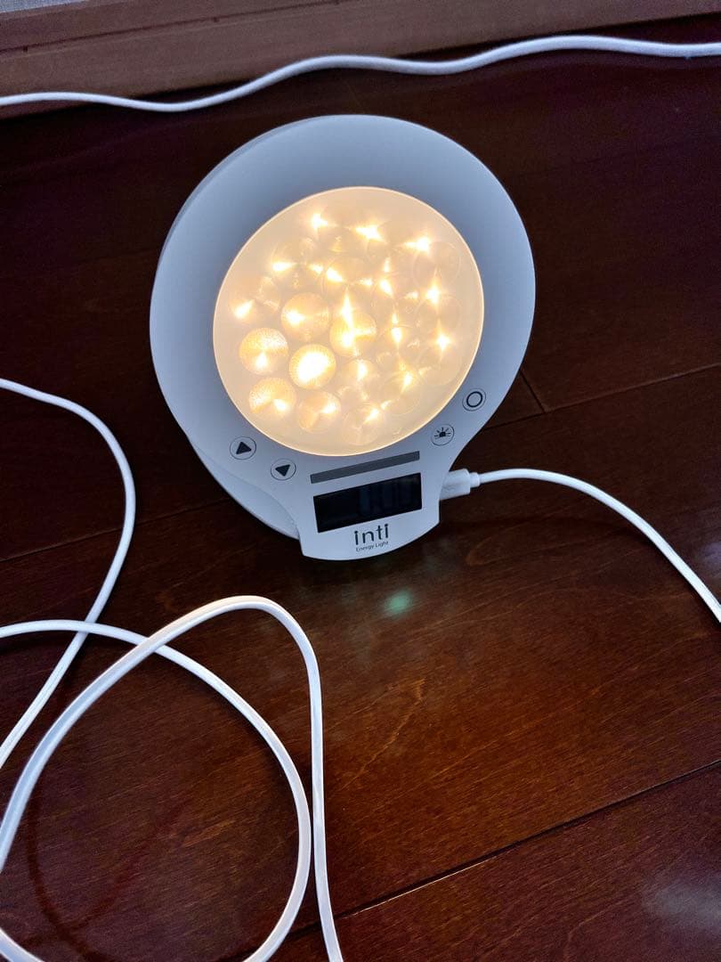 【半額】Inti4s トトノエライト先発品　生産終了　2万ルクス　めざましライト