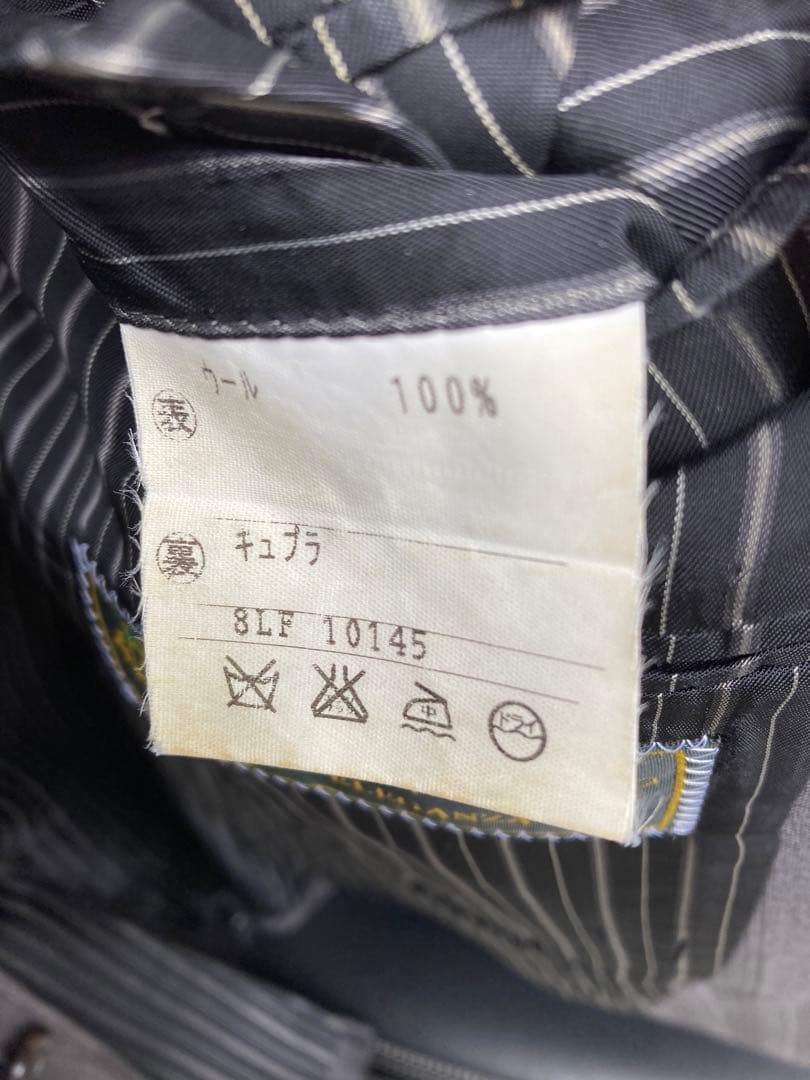 【美品】週末値下げ価格❗️ロロピアーナ　スリーピース　グレーストライプスーツ