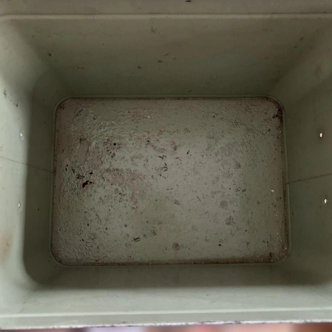 ⭐︎グリーンのアンティーク BREAD缶⭐︎