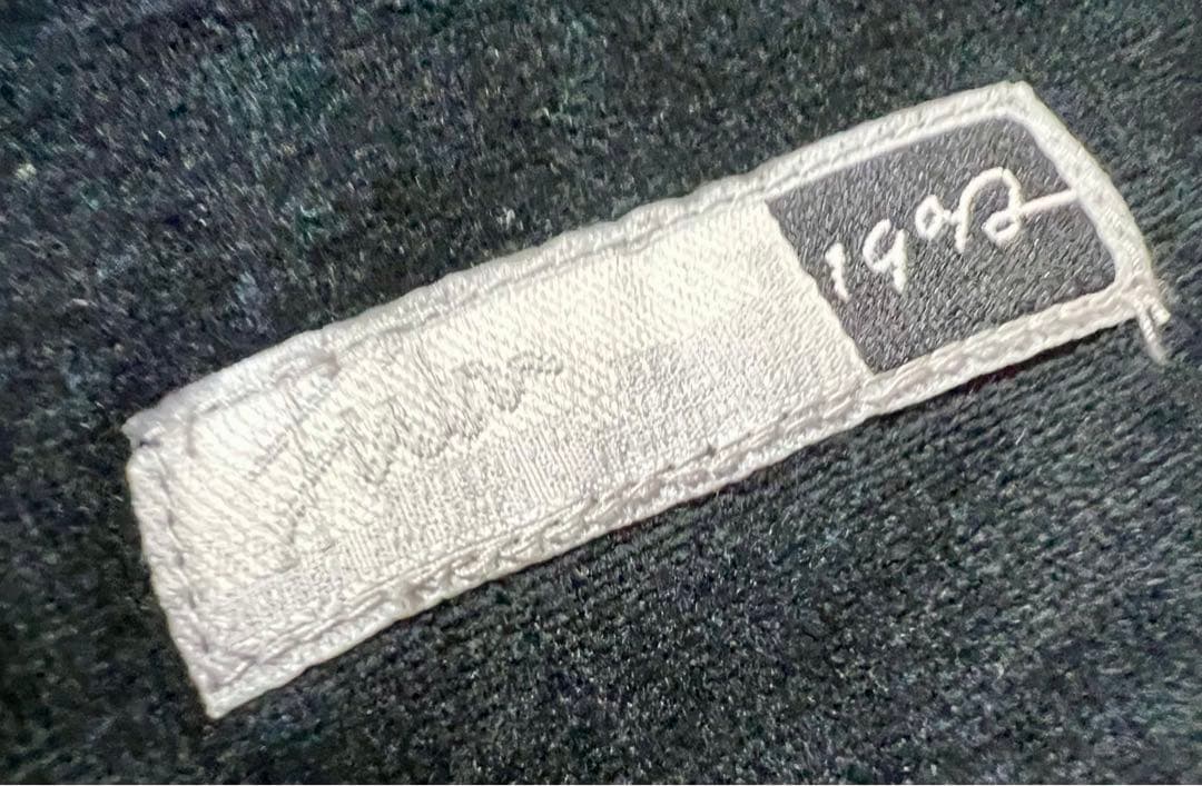 新品⭐️FUBU ベロア風　ジャケット&パンツ　4T約110cm★kfu56