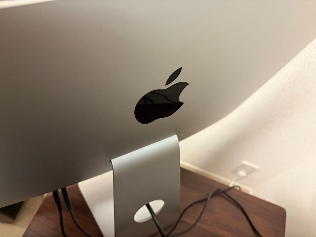 iMac 21.5インチ 4K 2017 i5/8GB/1TB