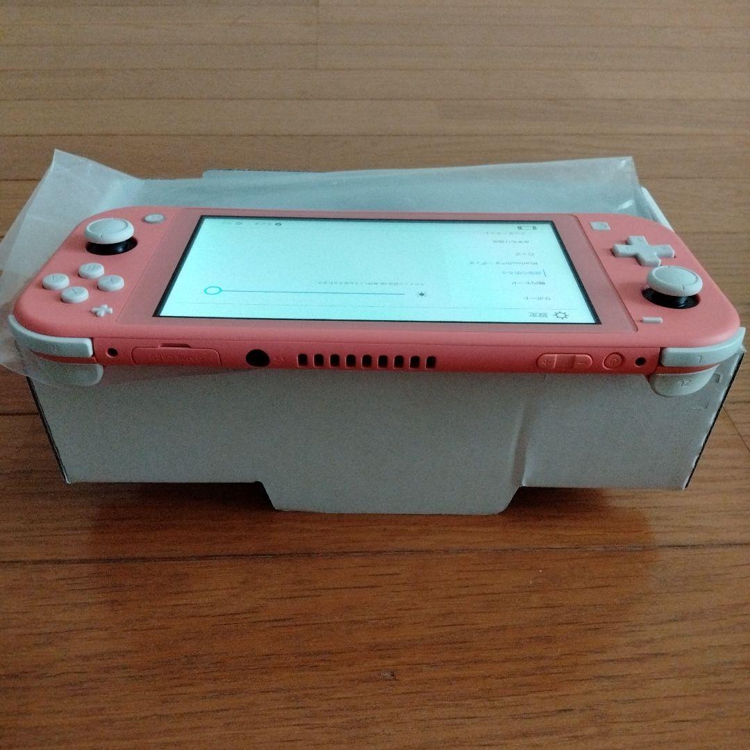 美品　Nintendo Switch Lite ピンク 本体