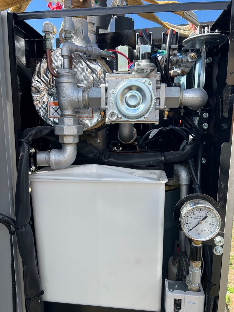 キンメダイ専用 MIURA 蒸気ボイラー SU-160 プロパンガス用