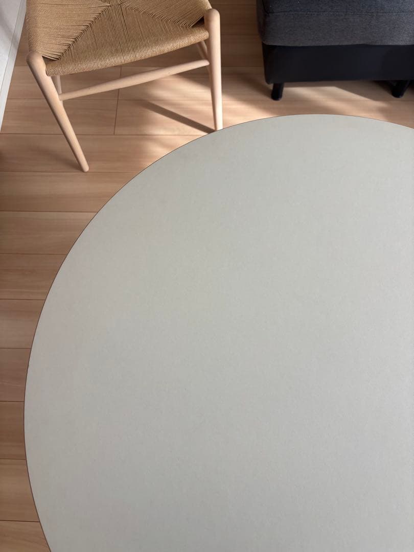 KANADEMONO カフェテーブル　リノリウム　2024年製