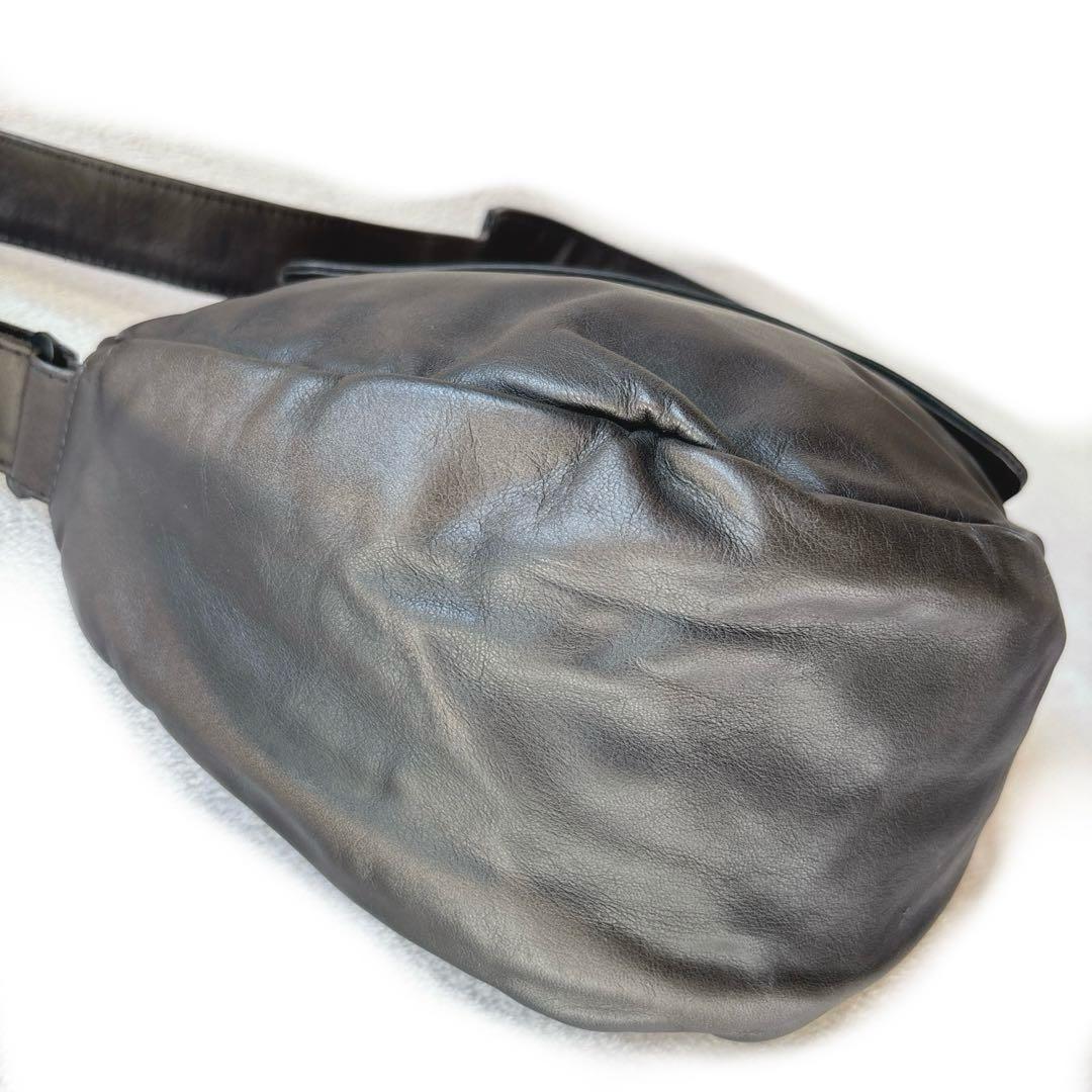 【希少】アメリ　ヘルシーバッグパック オールレザー ボディバッグ USA製