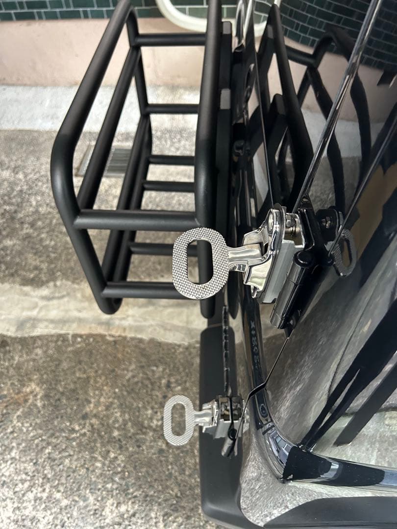 ジムニー　シエラ　ノマド　リアラダー　リングステップ　マストステップ　タキゲン