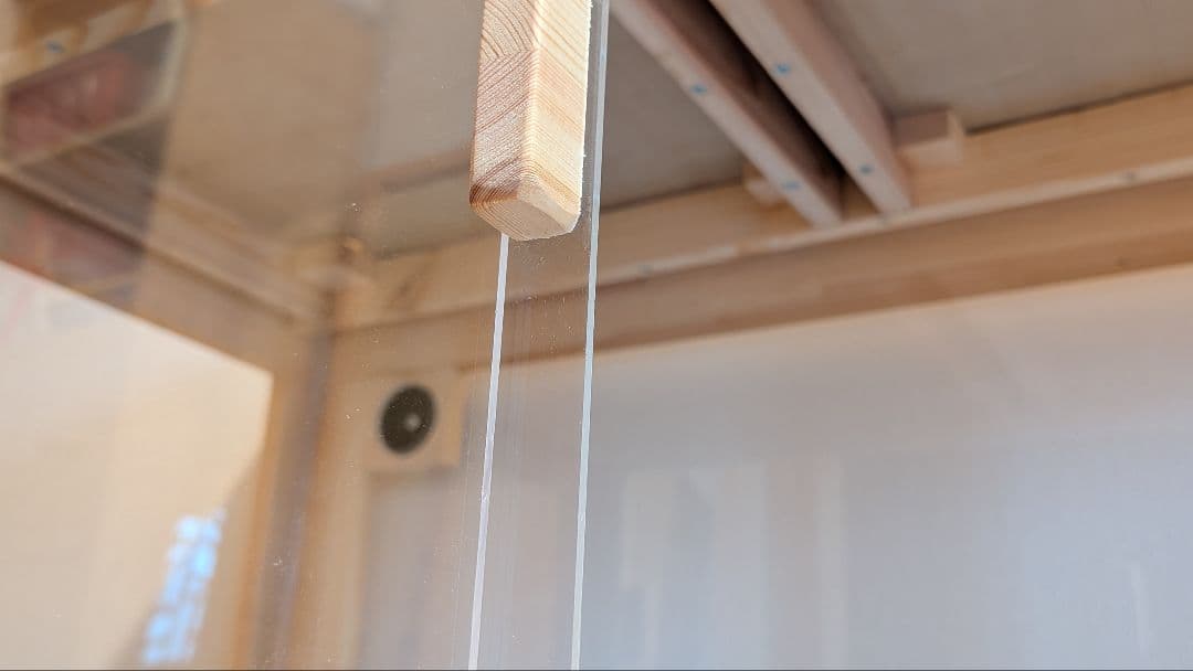 赤松集成材18ミリ幅90縦45奥行45全面アクリル板仕様 蜜蝋オイル仕上げ！