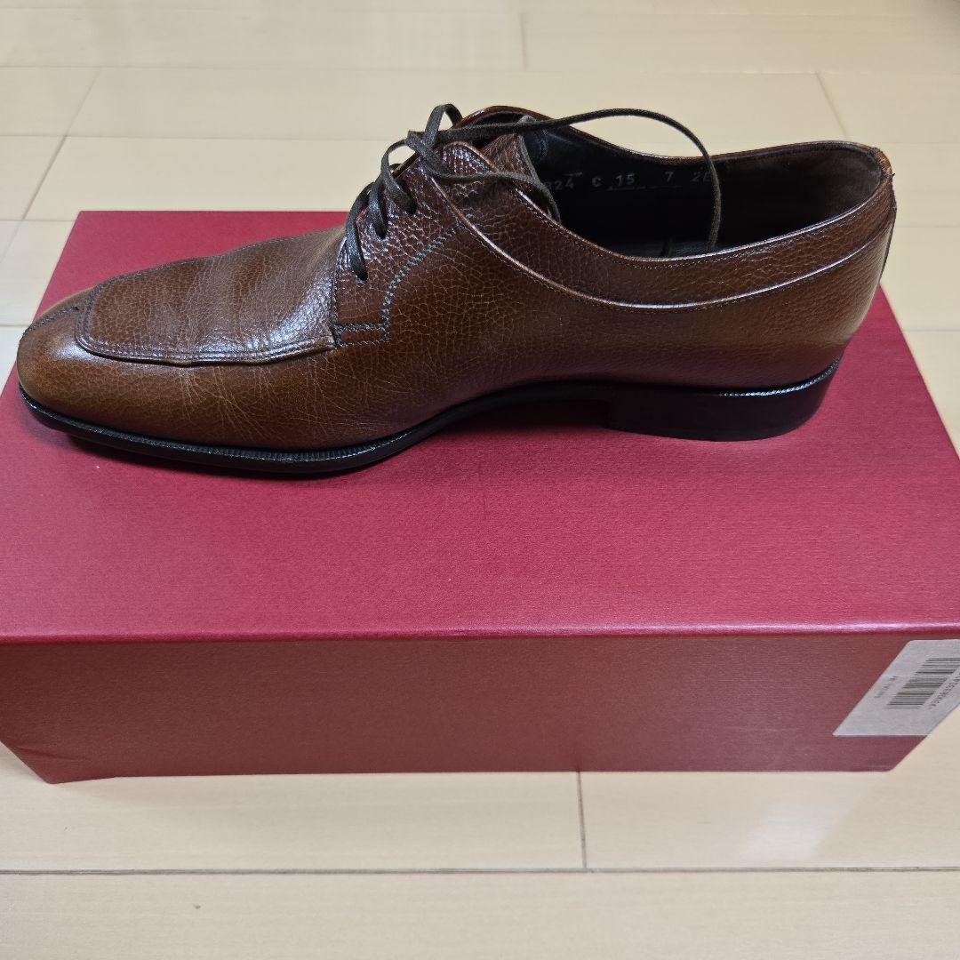 フェラガモ 7EE ブラウン レザーシューズ