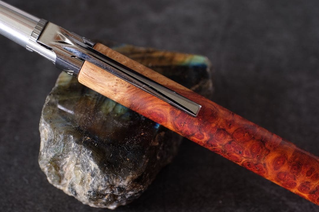 PG5木軸カスタム0187　高村杢工房 製図用シャープペンシル 極上 花梨瘤紅白