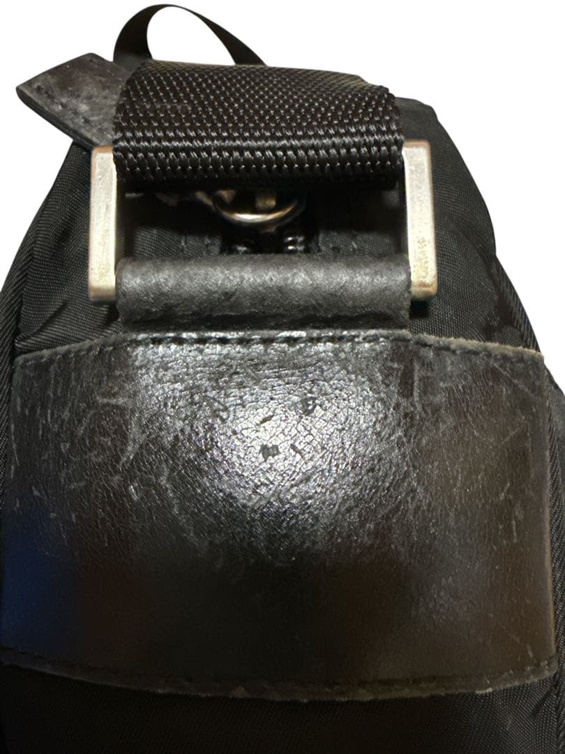 PRADA プラダ 三角ロゴ アイコン ナイロン ショルダーバッグ