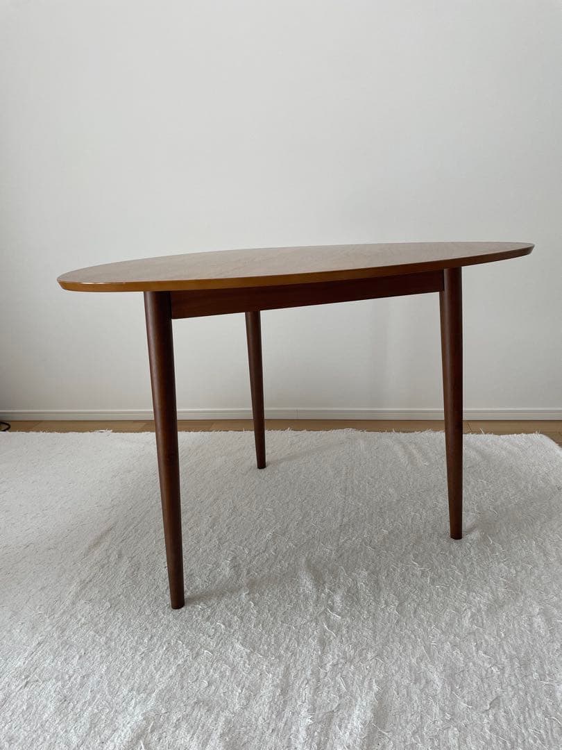 ▪️送料込▪️【NOCE】ダイニングテーブル　三角