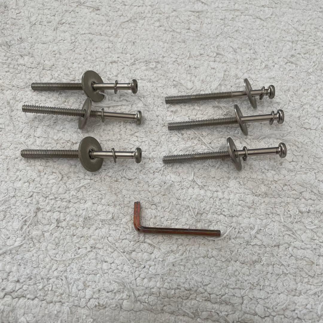 ▪️送料込▪️【NOCE】ダイニングテーブル　三角