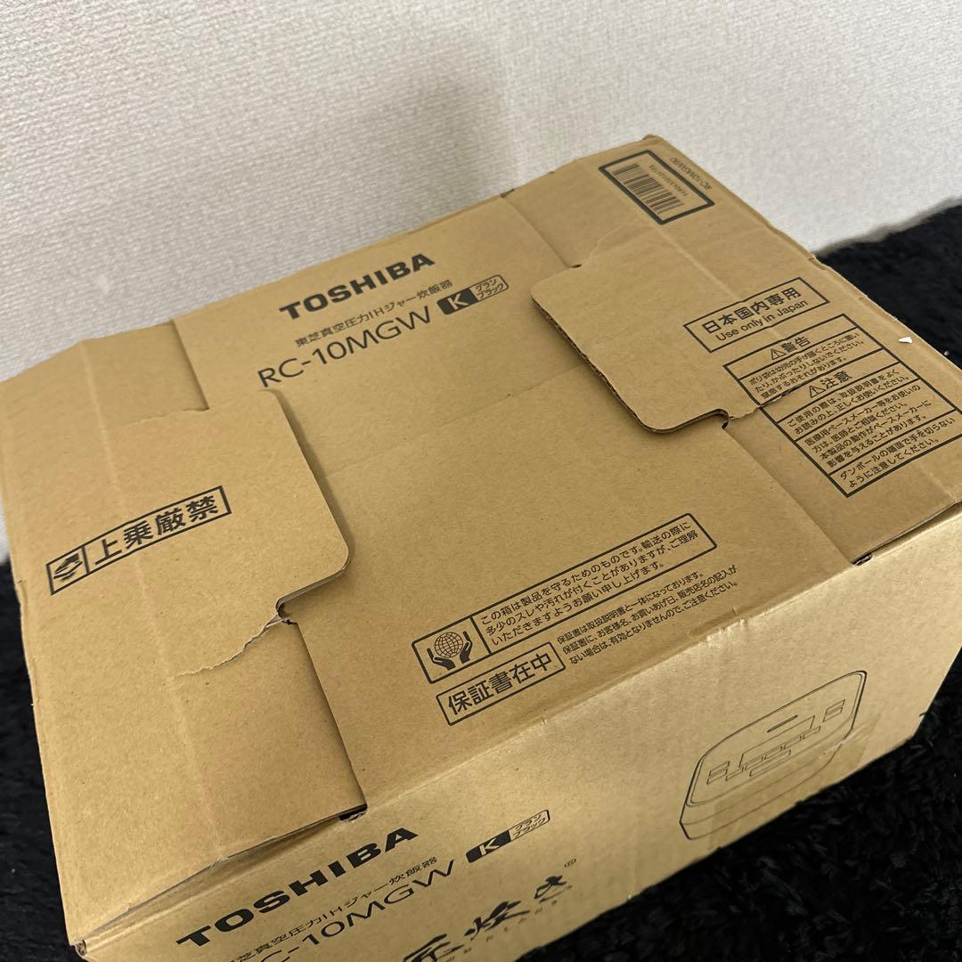 おそらく未使用品 TOSHIBA RC-10MG K 炊飯ジャー 炎匠炊き 黒