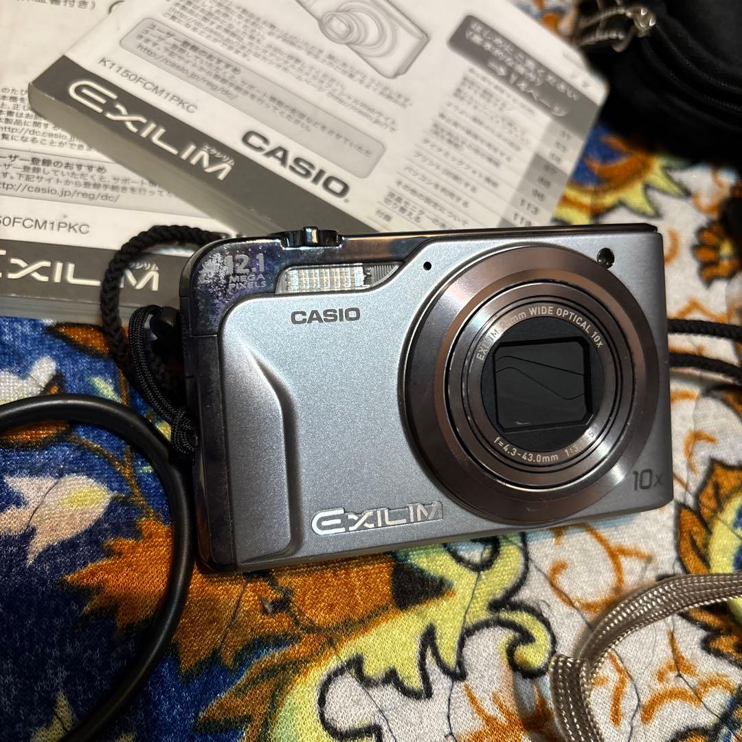 CASIO EXILIM EX-H10 カシオ　デジカメ