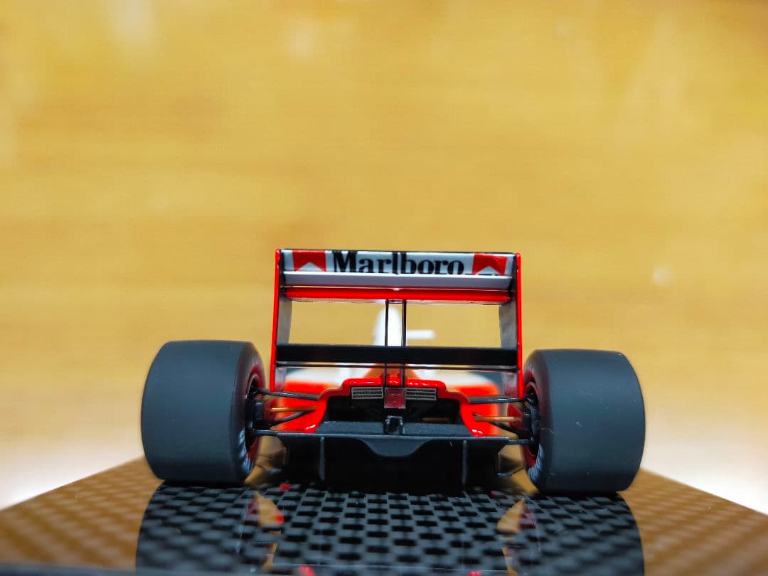 アイドロン 1/43 マクラーレン ホンダ MP4/6 日本GP 優勝 ベルガー