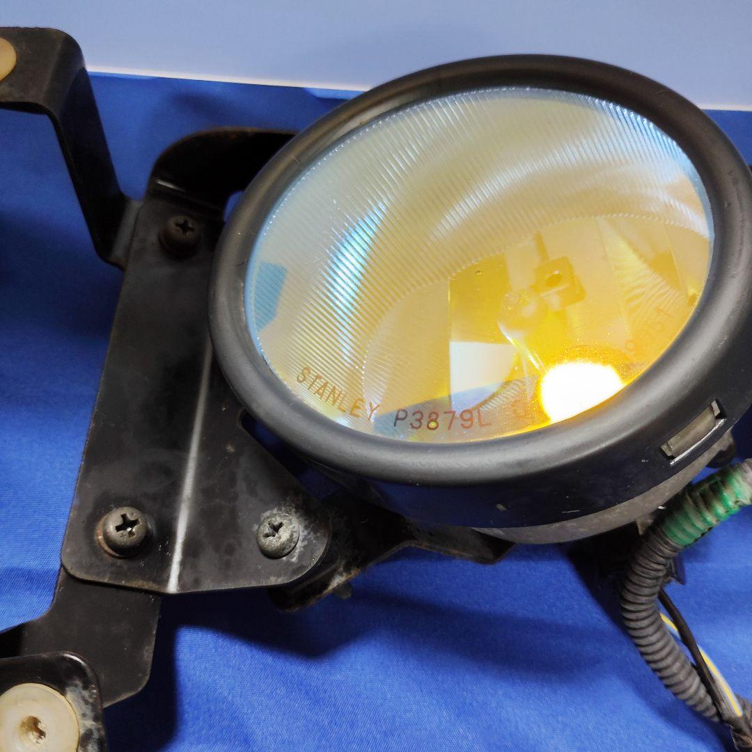 エリシオン型式 RR4 フォグランプ左右 カバー付 マルチコート イエロー