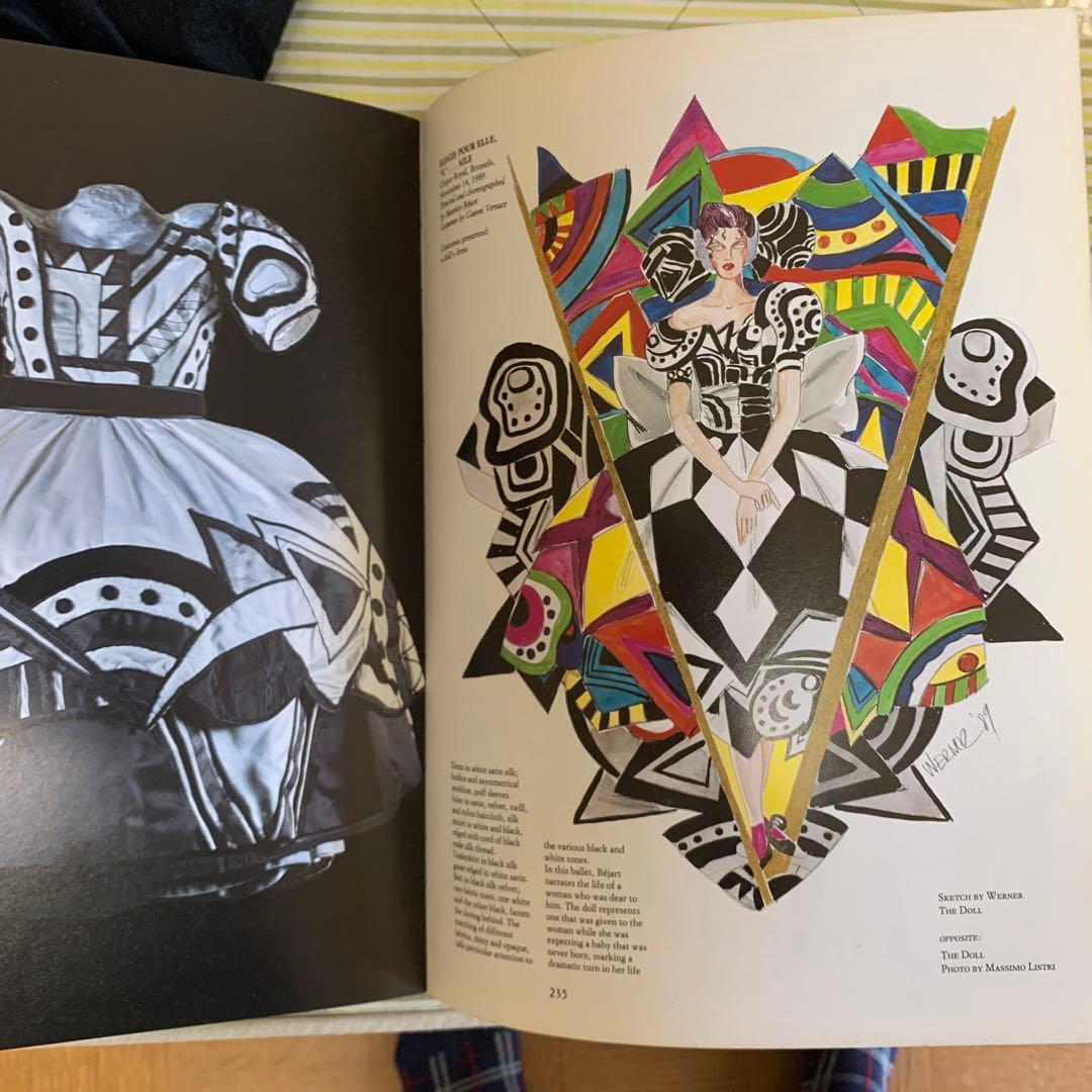 ヴェルサーチ　スタイル　本　スーパーモデル