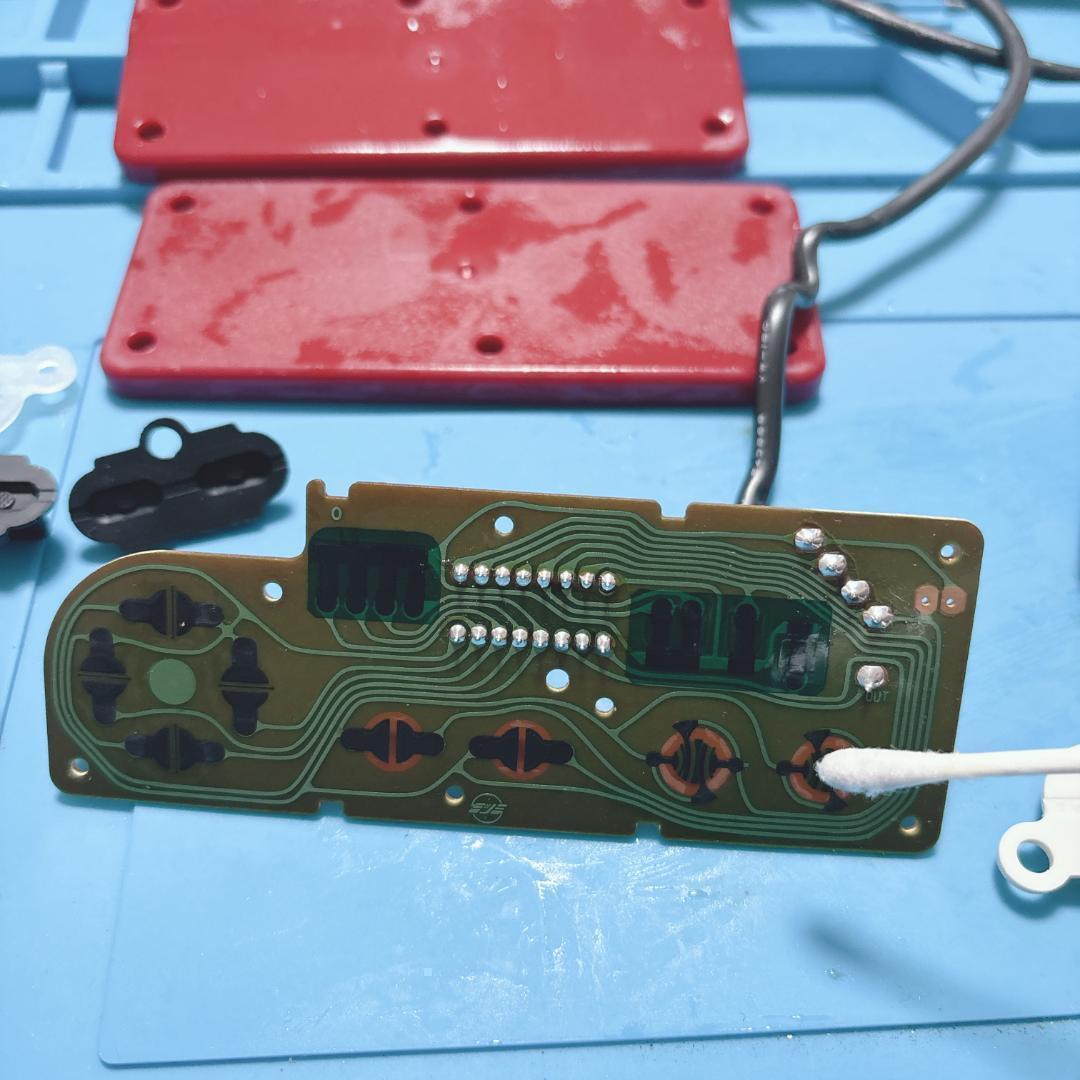 ✅一発起動　AV仕様純正ファミコン＋USB給電＋HDMI　ステレオ