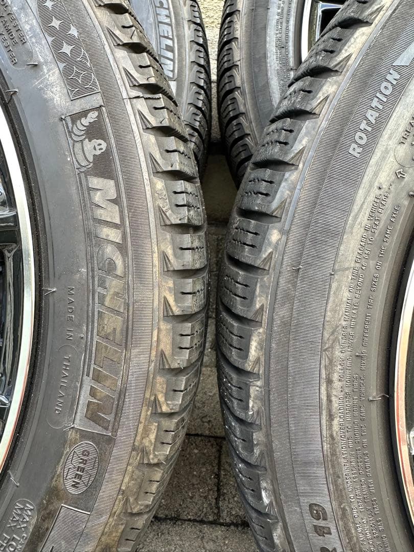 K*i様 ベンツ　w447 v220d スタッドレスタイヤ　19インチホイール2