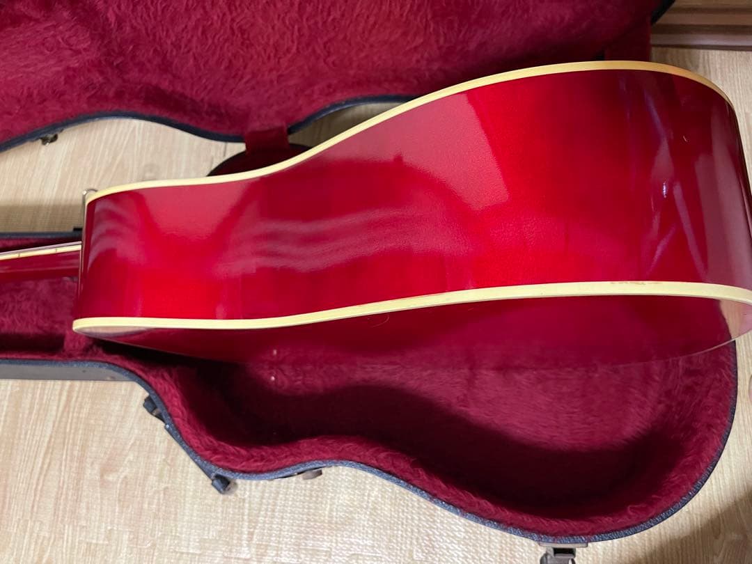 Itami！Gibson Dove 1981年製