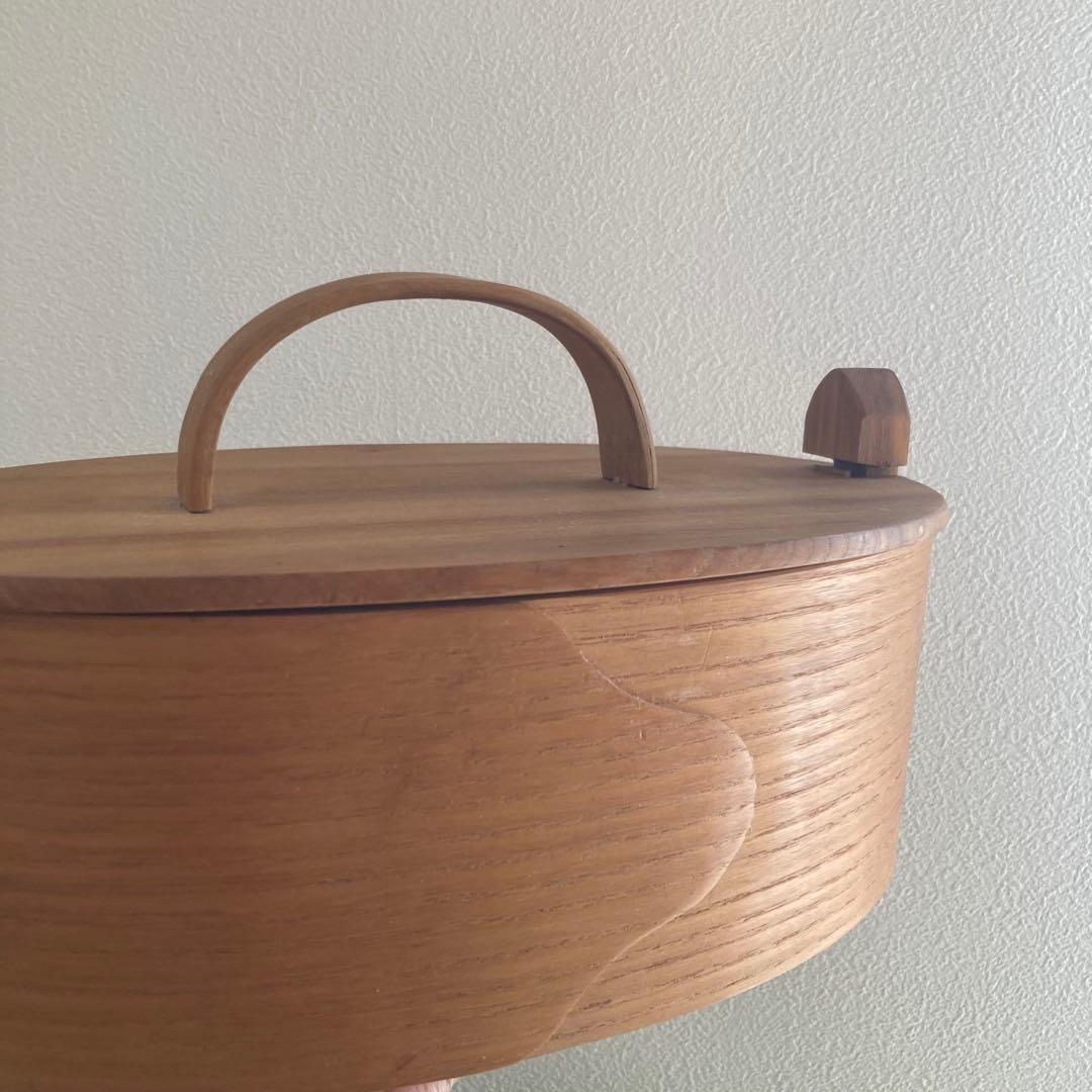 北欧アンティークSvepask(スヴェープアスク) スウェーデン仕掛け木箱