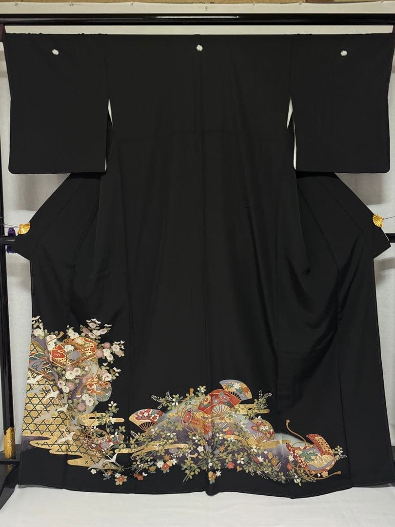 [ネピネピ] 黒留袖　正絹　比翼付き　紋入り　礼装　フォーマル　結婚式