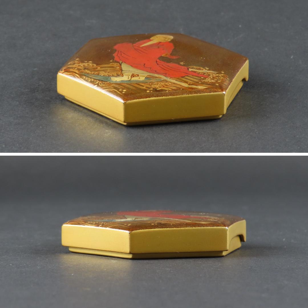 324 時代蒔絵香合 蘆葉達磨大師図 金梨子 江戸時代/煎茶道具