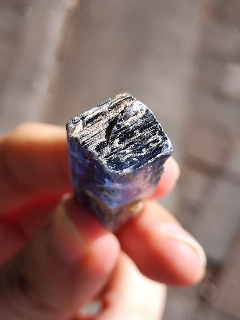 ヒマラヤカイヤナイト原石