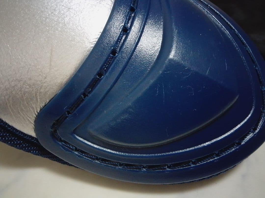 ジ*西様 美品 SSK 少年野球 キャッチャー防具 軟式 レガース プロテクター