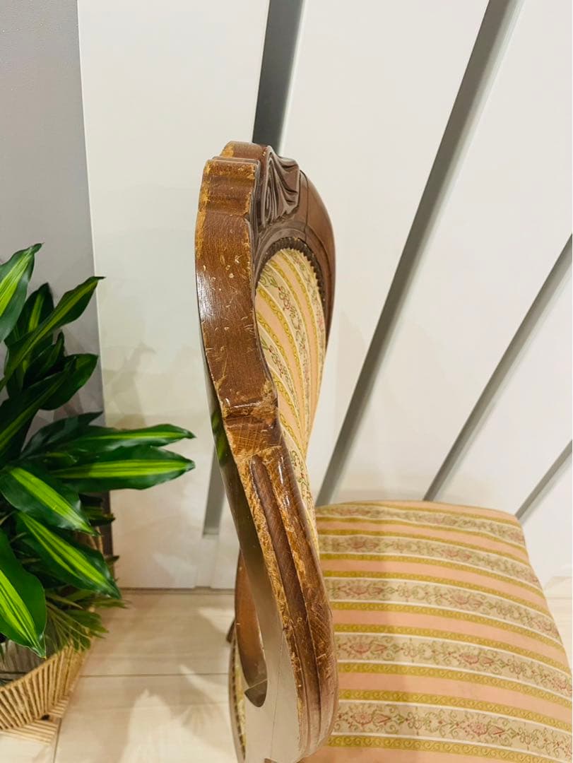 送料込み　アンティーク　椅子　ロココ朝　ゴシック　ダイニングチェア