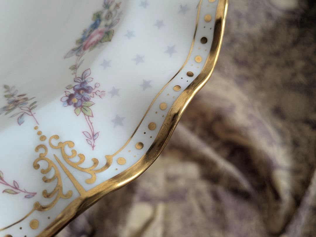 No2.ロイヤルクラウンダービーロイヤルアントワネット26㎝未使用スーププレート