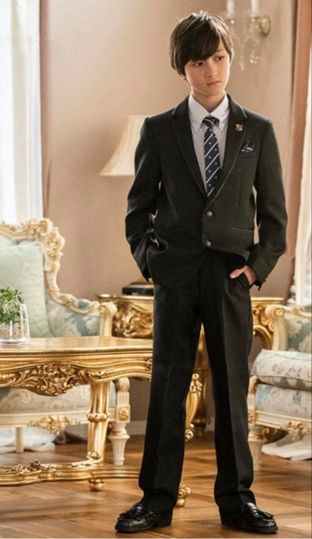 140 スーツ　七五三　卒園式　卒業式　シャツ ネクタイ付き　キャサリンコテージ