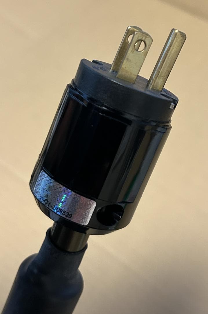 TIGLON マグネシウムシールド　高性能電源ケーブル　1.8ｍ