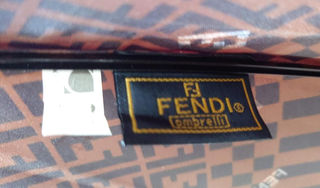 「FENDI フェンディ 」女性用 雨傘 極美品