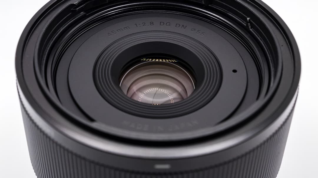 SIGMA fp 45mm F2.8 DG DN KIT＋予備バッテリー3個ほか