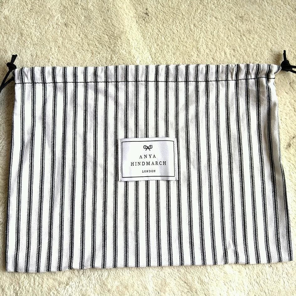 極美品　アニヤハインドマーチ　クラッチバッグ　ジョージアナ　ロイヤルブルー