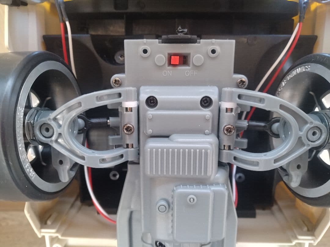 WPLスズキキャリー軽トラドリフトラジコン　RCカー