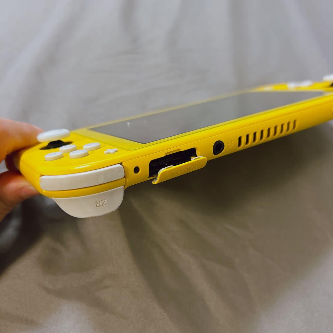 Nintendo Switch Lite イエロー　本体のみ　ジャンク品
