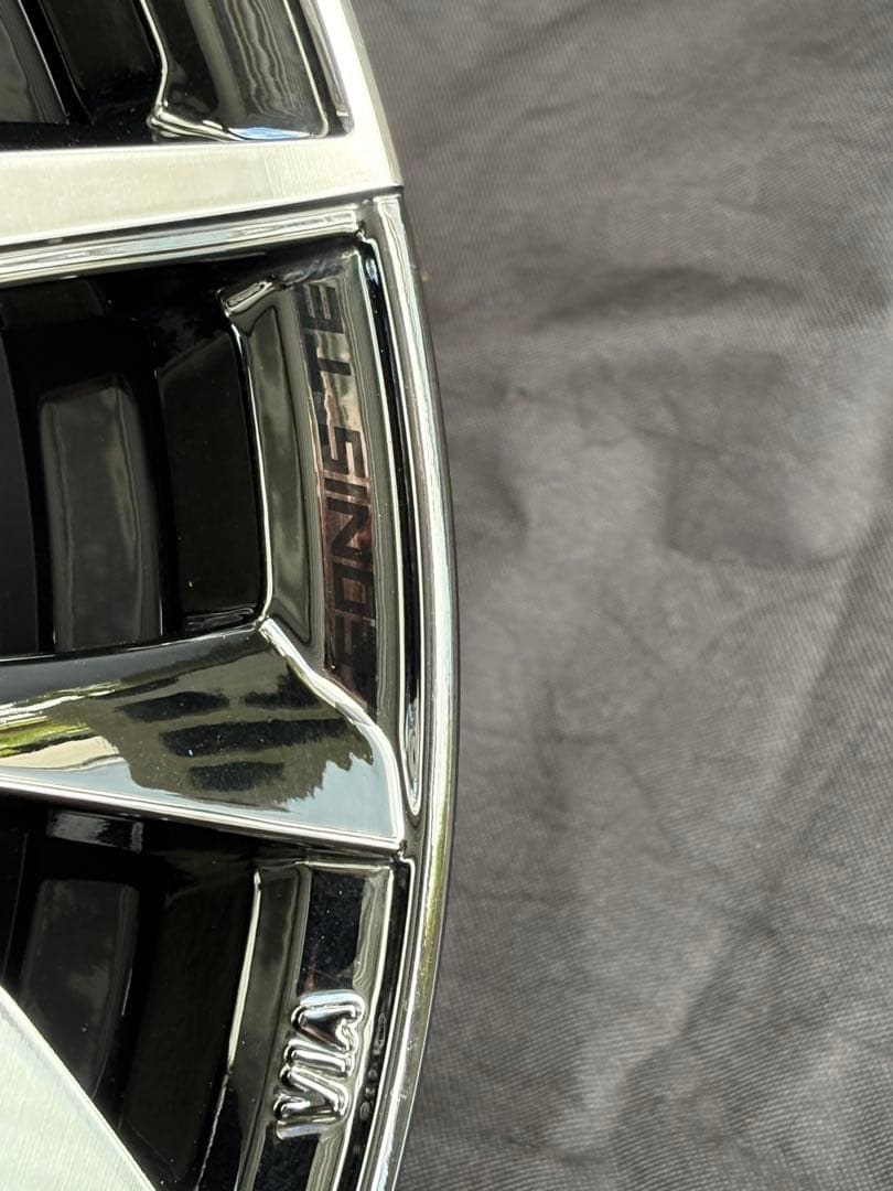 ウェッズ（WEDS）レオニスTE 18インチ ホイール2本　その1