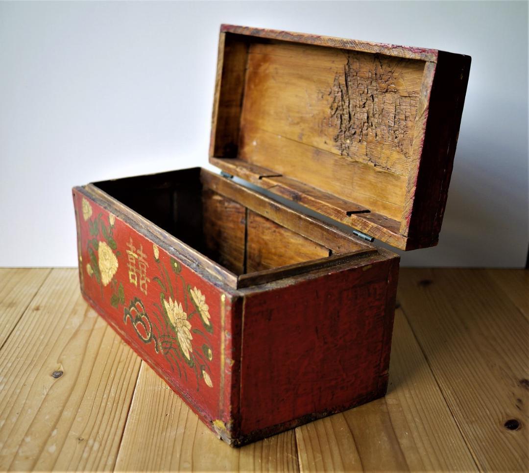 赤塗木箱　バニティージュエリーボックス　双喜吉祥図案　祝結婚記念　中国