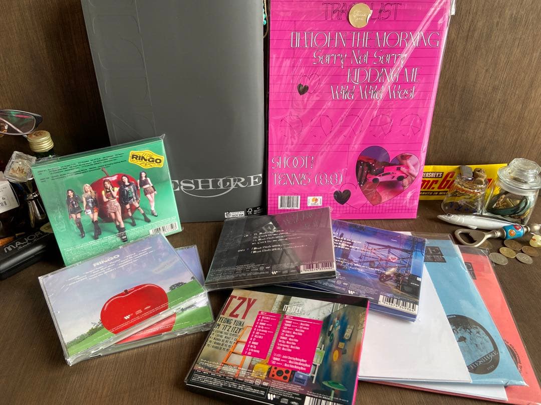 期間限定販売！ITZY CDお買得まとめ売り/10枚セット/レア 銀テ付き