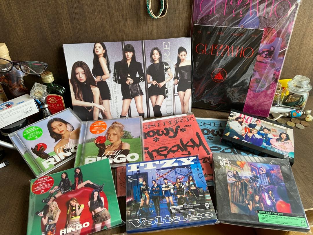 期間限定販売！ITZY CDお買得まとめ売り/10枚セット/レア 銀テ付き