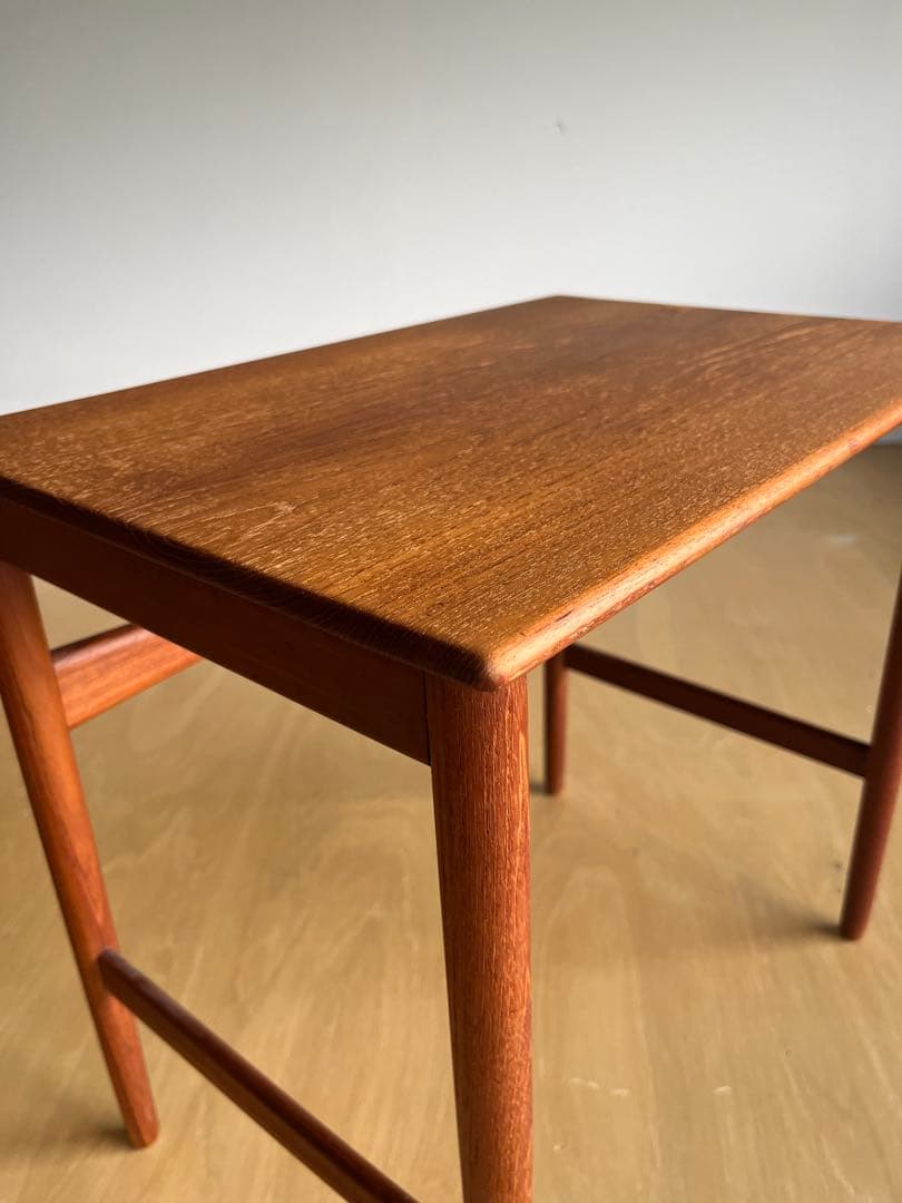 Hans J. Wegner AT40ネストテーブル チーク無垢材 ウェグナー