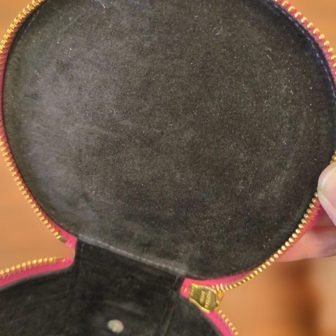 シャネル　キャビアスキンジュエリーポーチ！！